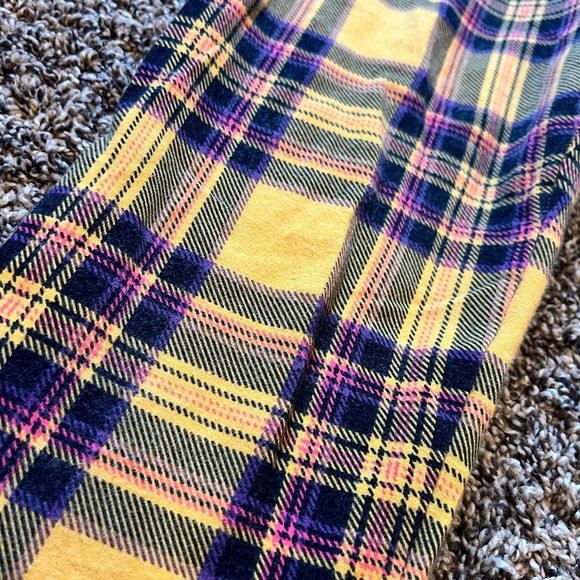 Leggings, size small - Picture 2 of 7